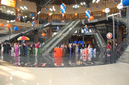 Mets Metropolitan_Hospitality-_Jackie_Robinson_Rotunda_Cocktail_Party