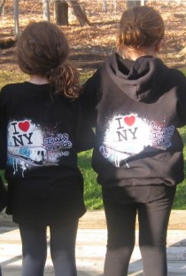 Tieman sweatshirt_back_on_girls Tieman sweatshirt_back_on_girls