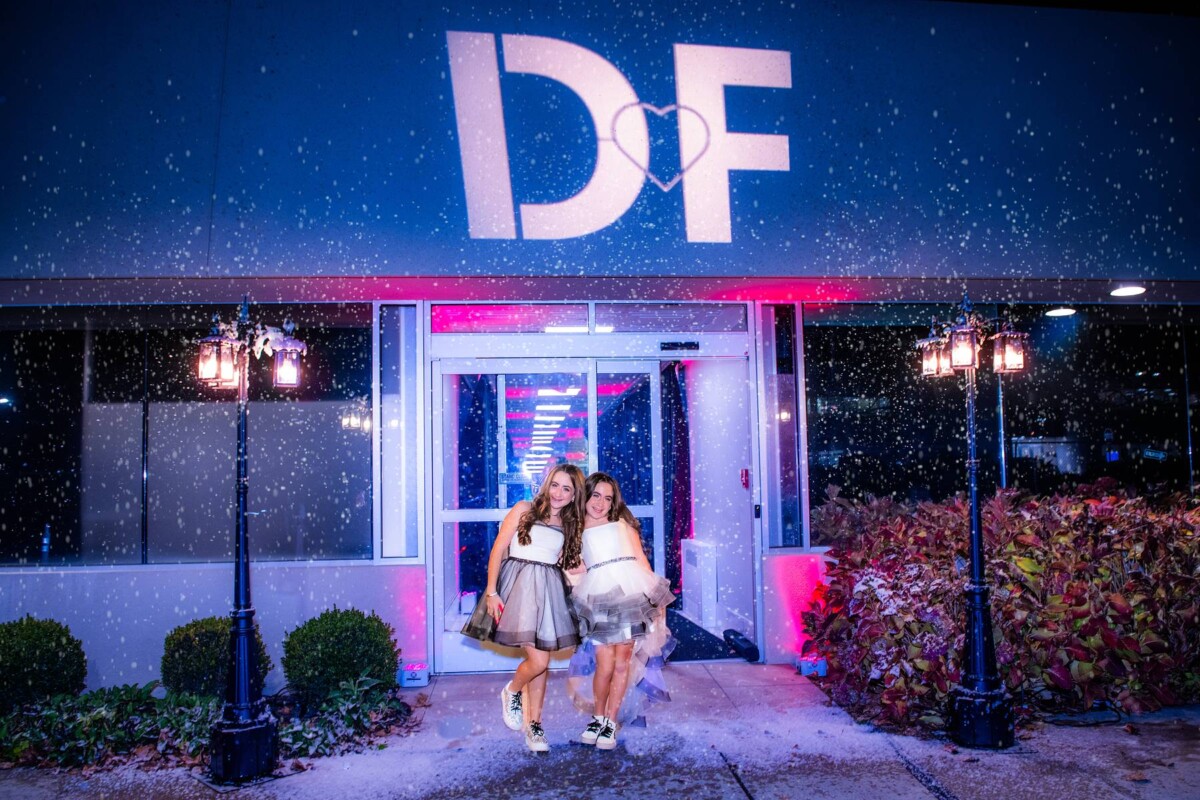 Spotlight: Fallon and Daniela’s Mitzvah Journey