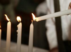 Unique Candle Lighting Displays