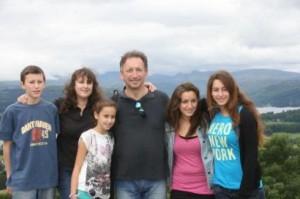 Bar Mitzvah Invite Reaches 80,000!