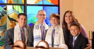 The Jason Levy Bar Mitzvah Family Spotlight