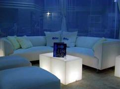 To Lounge Or Not To Lounge