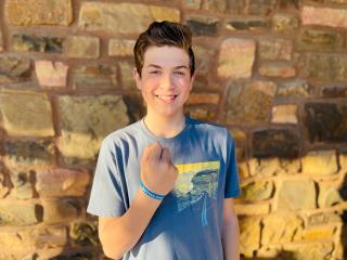 Mitzvah Project To Raise Vaccination Awareness & Provide Meals Worldwide