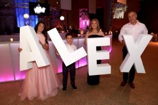 How to Plan an AMazing Bat Mitzvah & Party to the AM!