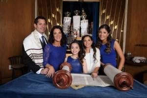 A “SYDsational” Bat Mitzvah Family Spotlight